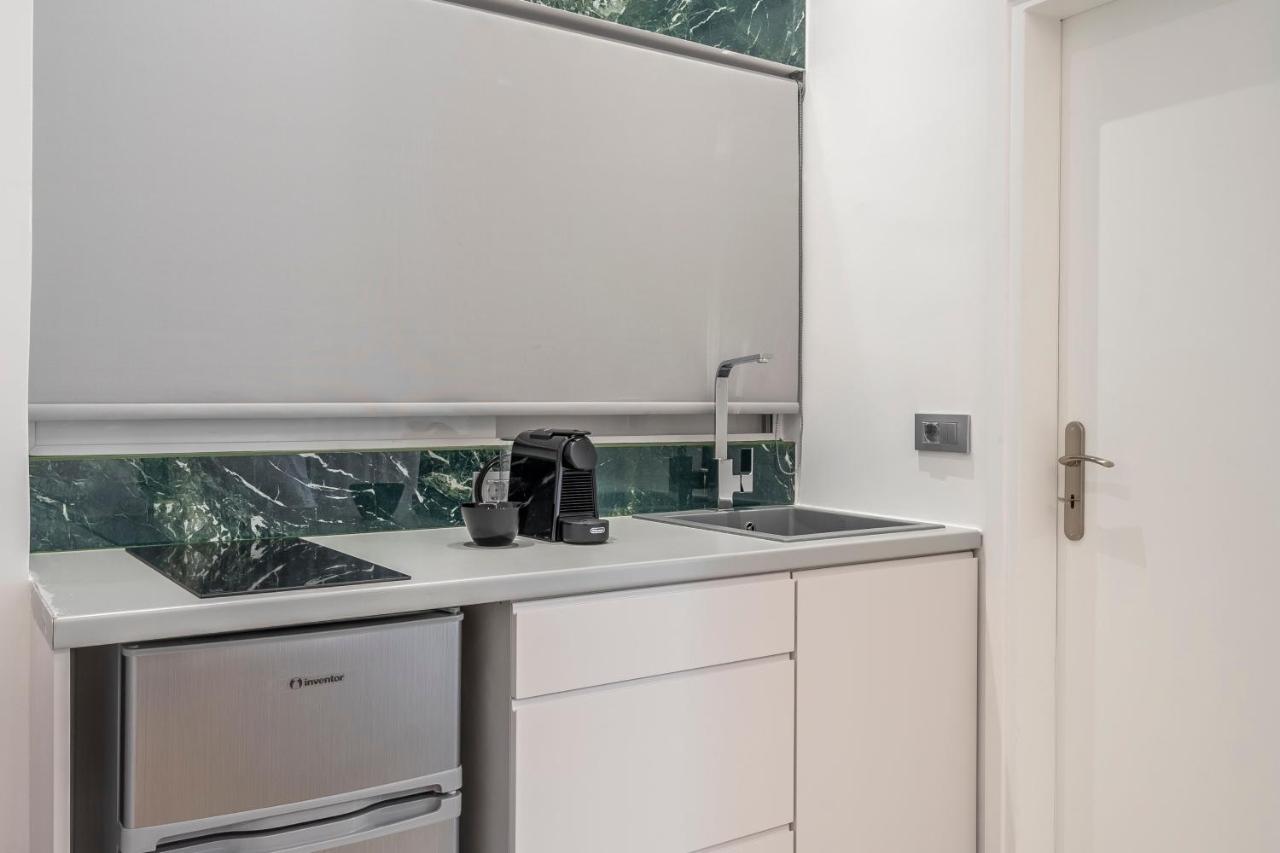 Luxury Studio Apartment Next To The Acropolis Athens Exterior photo